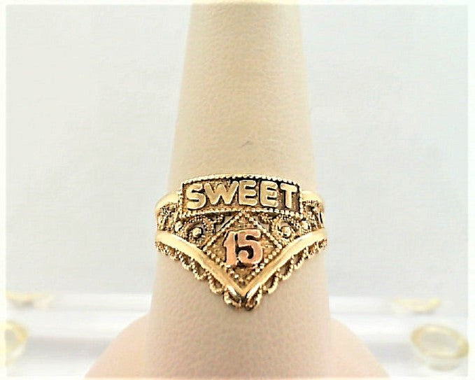 Quinceañera Rings – Fatima's Fine Jewelry