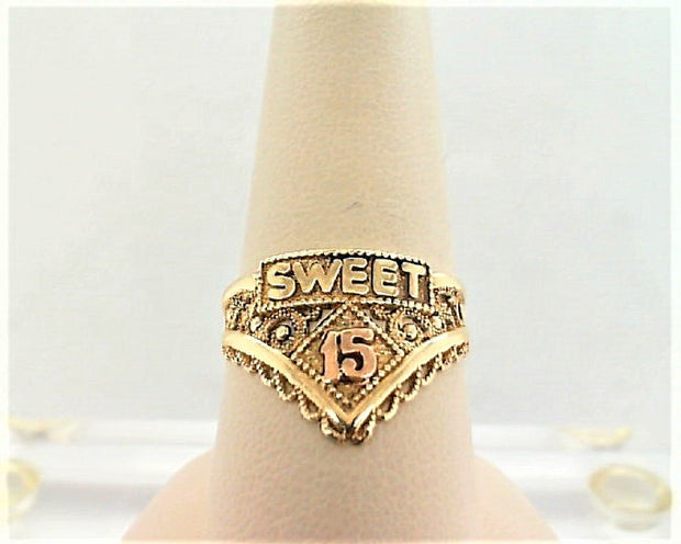 Quinceañera Rings – Fatima's Fine Jewelry